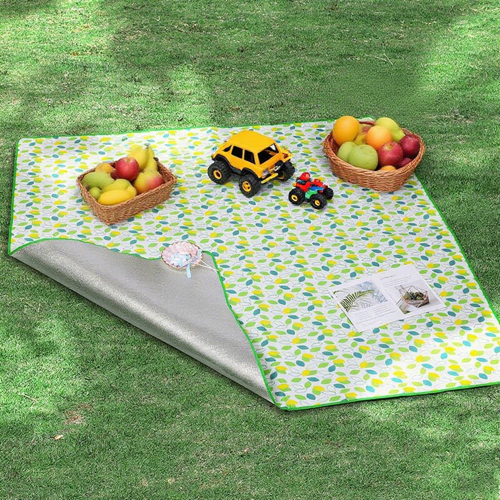 # Thickened Aluminum Film Outdoor Waterproof and Moisture-proof Picnic Mat