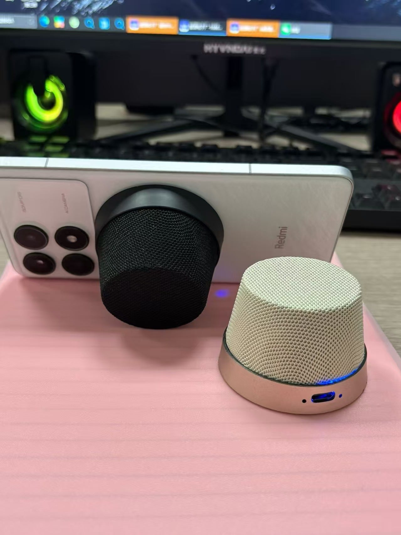 Magnetic Mini Bluetooth Speaker