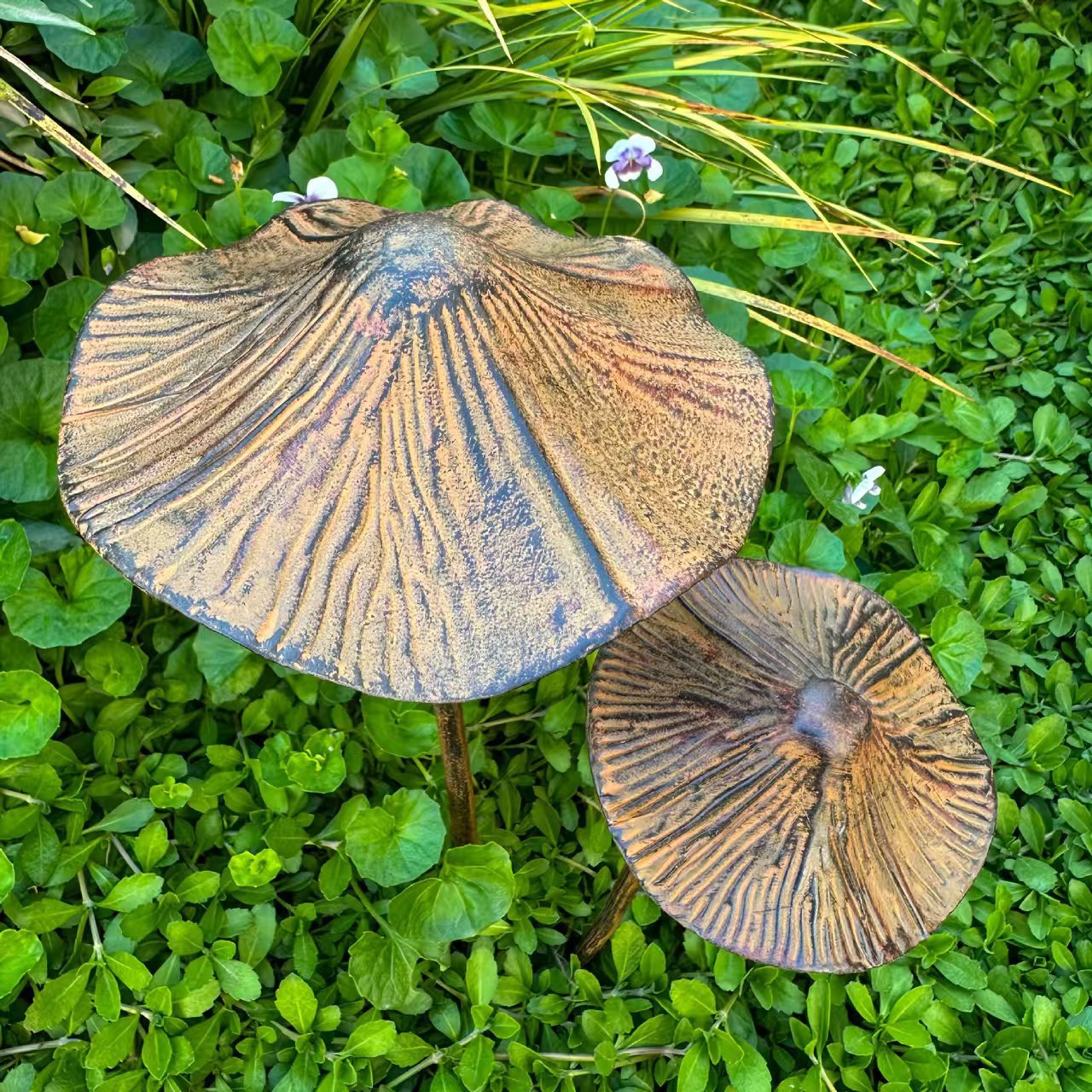 Retro Country Style Mushroom Garden Ornament