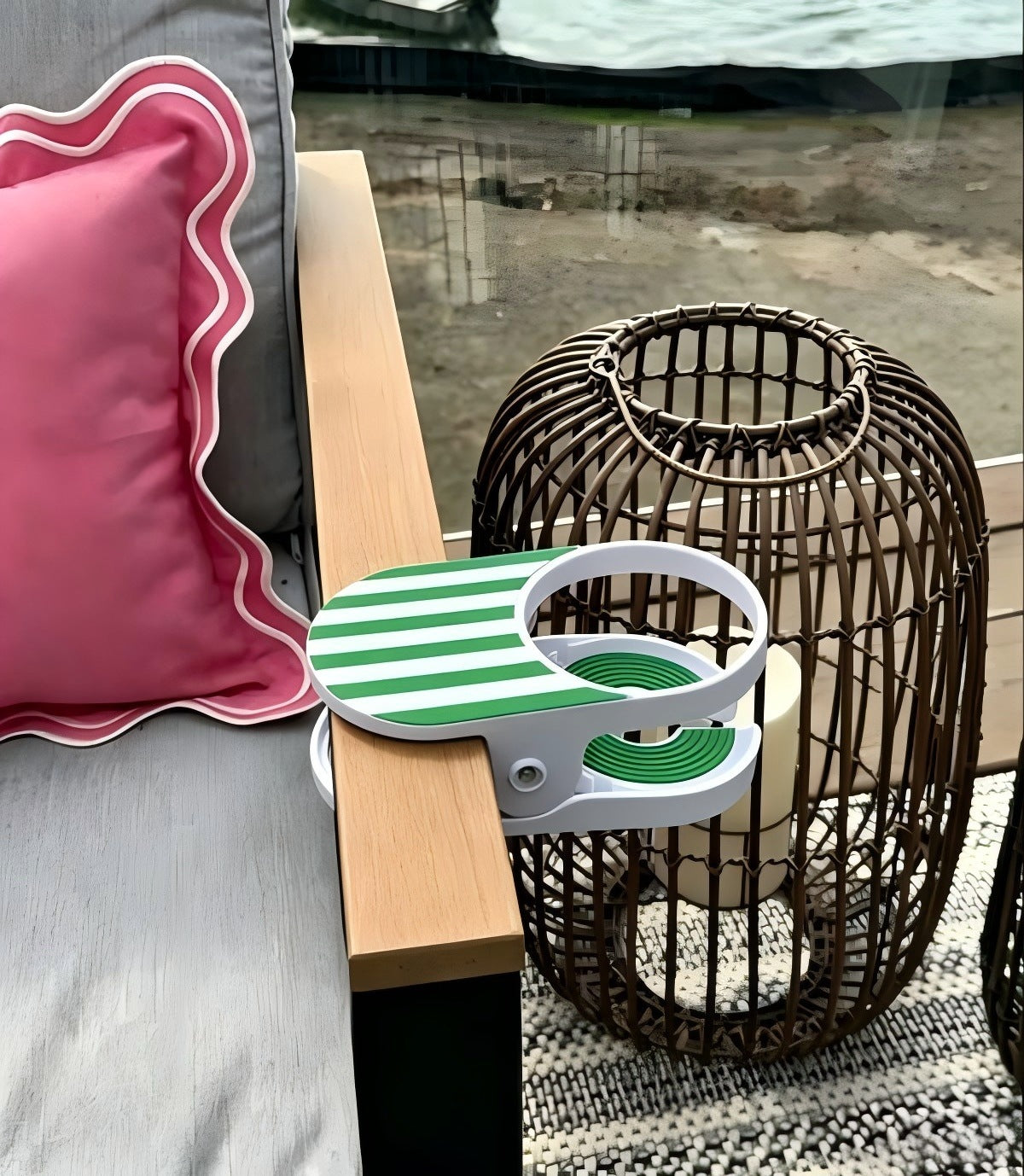 # Clip-On Drink Holder