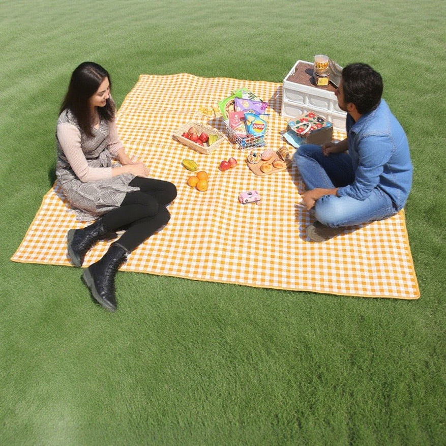 # Thickened Aluminum Film Outdoor Waterproof and Moisture-proof Picnic Mat