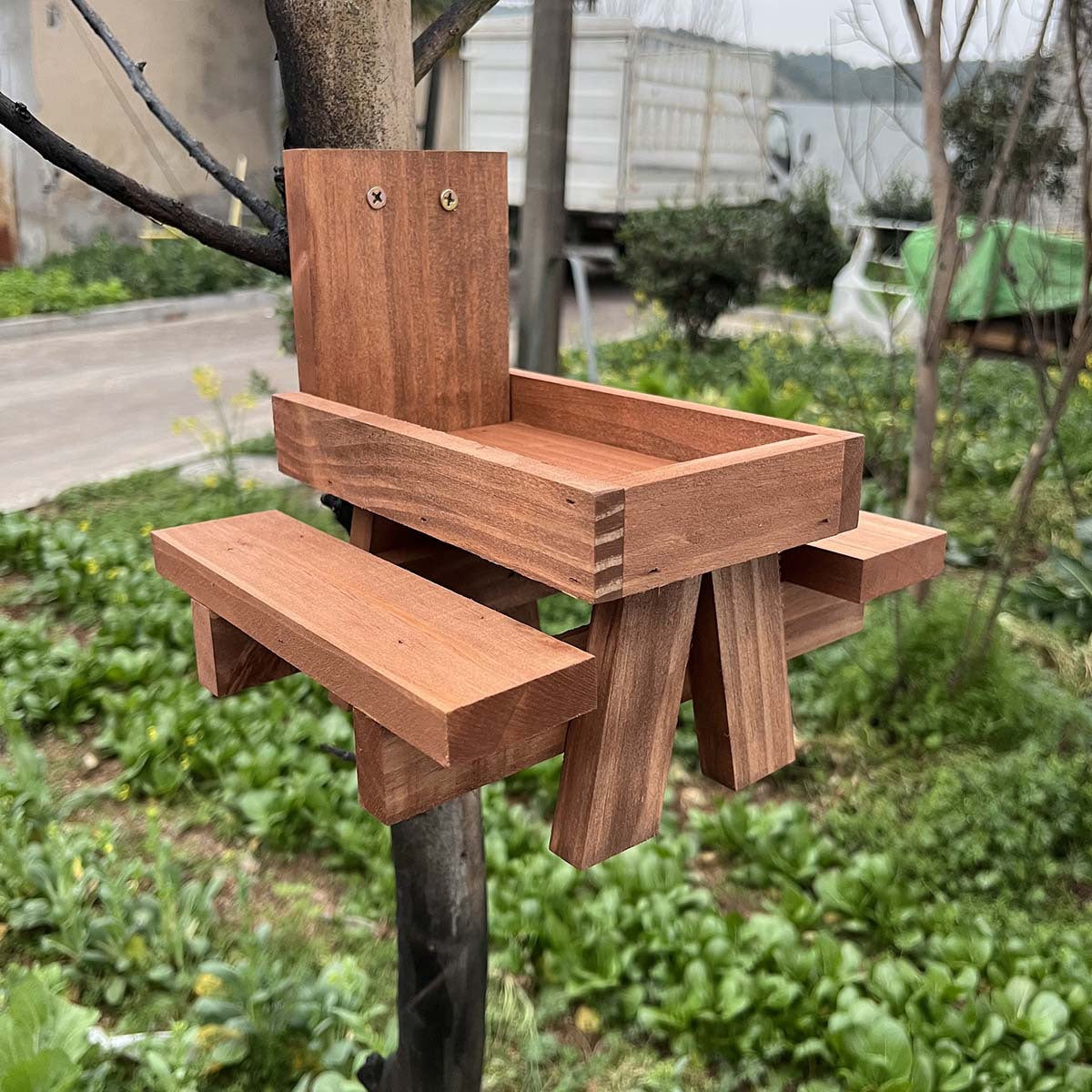 # Solid Wood Small Animal Feeding Table with Red Umbrella