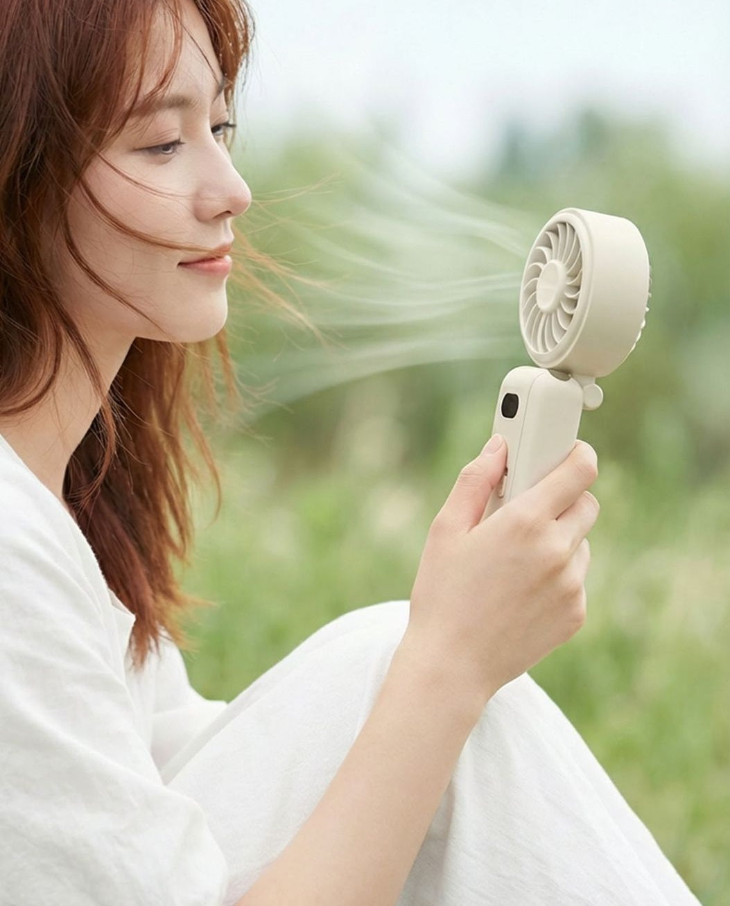 # Multifunctional Folding Handheld Fan