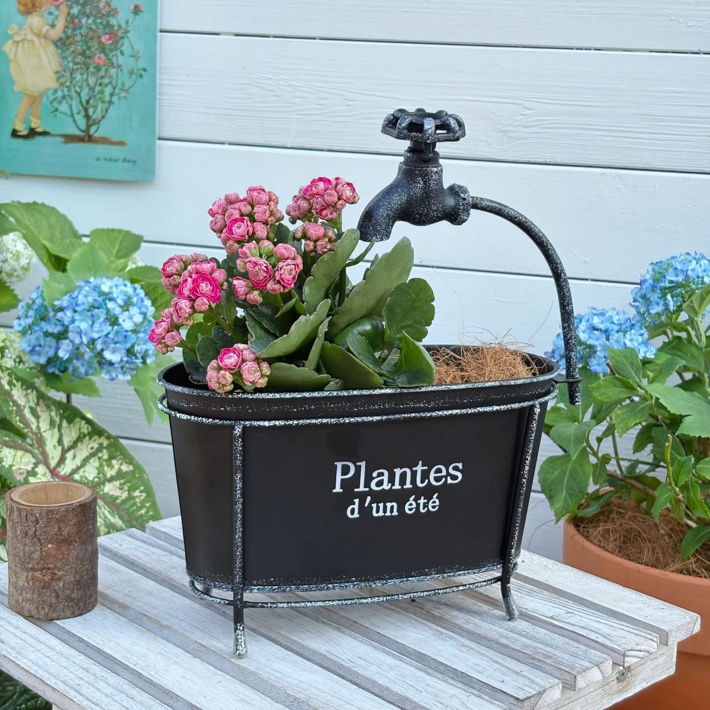 # Faucet-Shaped Gardening Pot