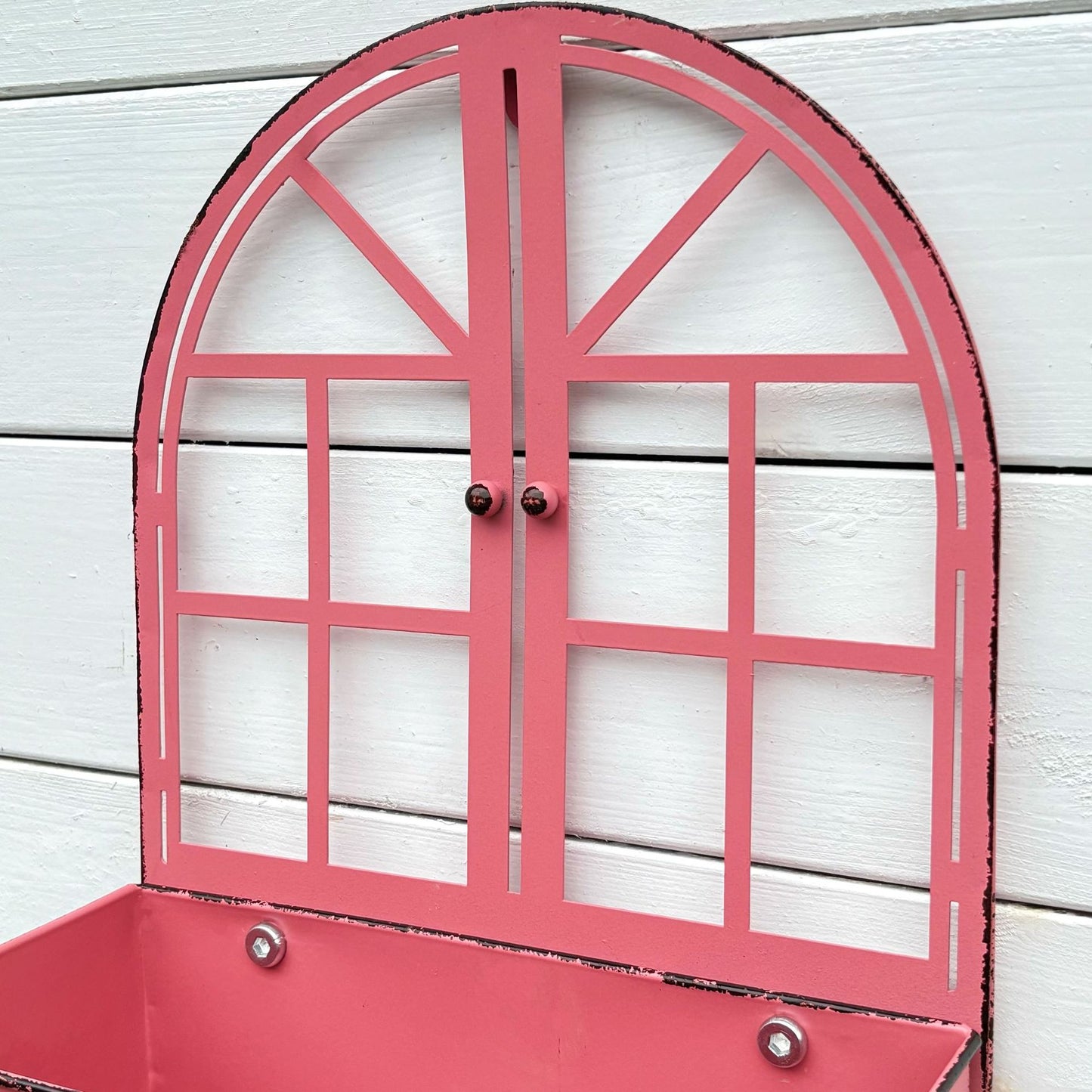 # Retro Iron Wall-Mounted Flower Pot