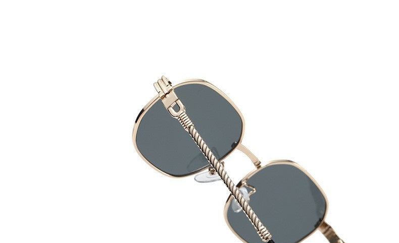 # New Metal Frame Oval Men's Sunglasses