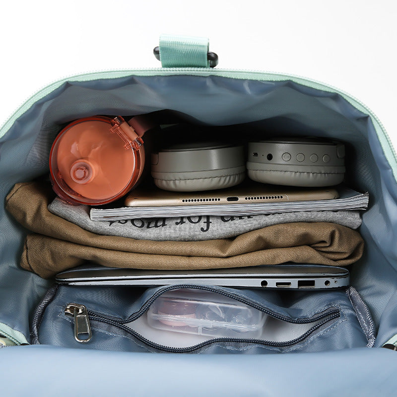 # Large Capacity Wet and Dry Separation Sports and Gym Bag
