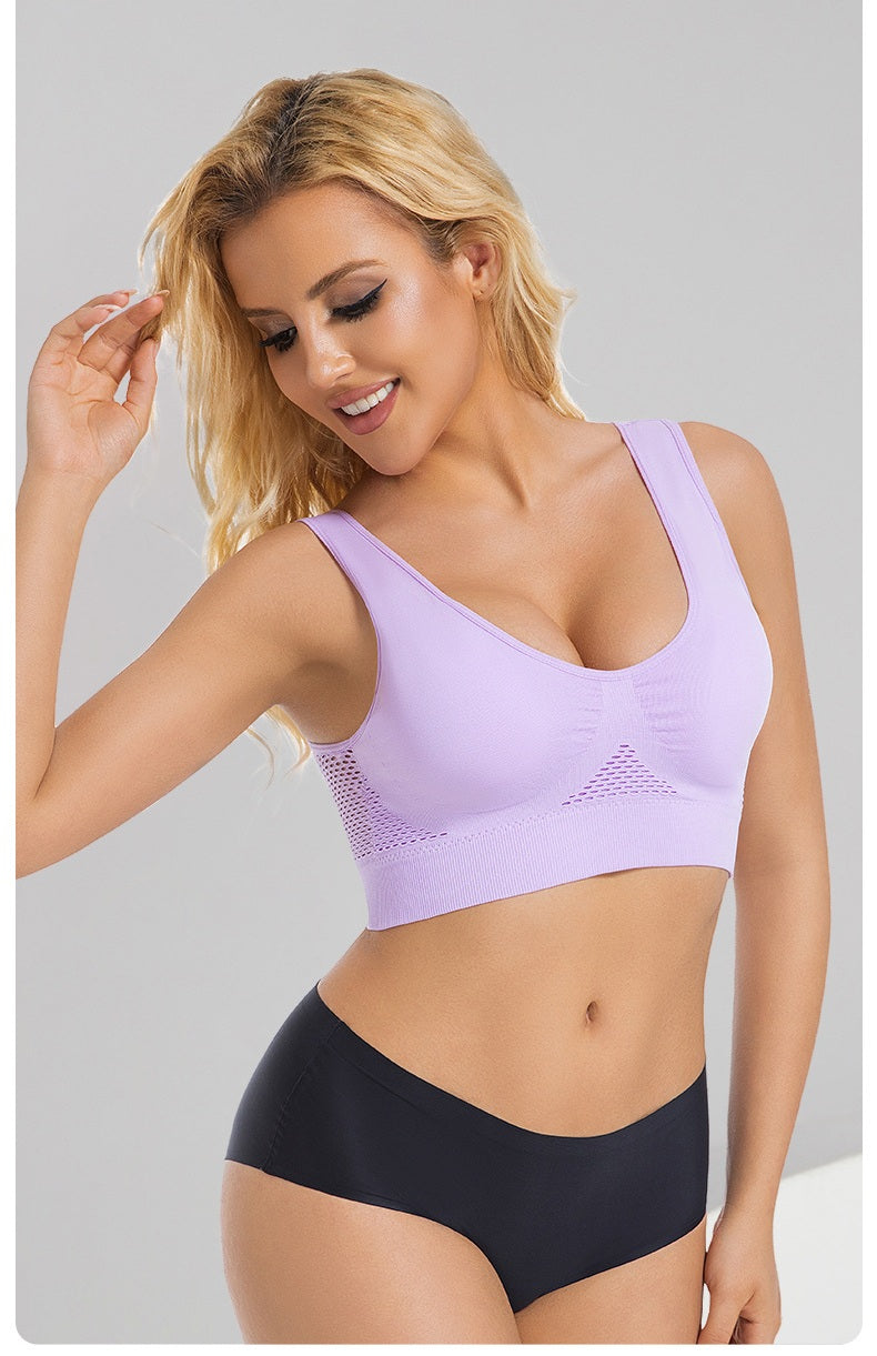 Mesh-lined Breathable Sports Bra