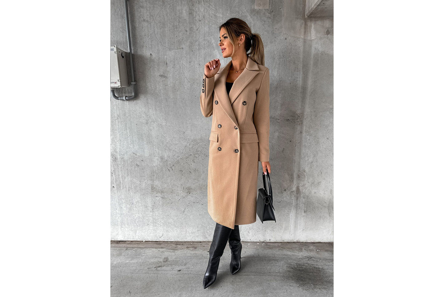 Simple Long-Sleeved Double-Breasted Woolen Jacket