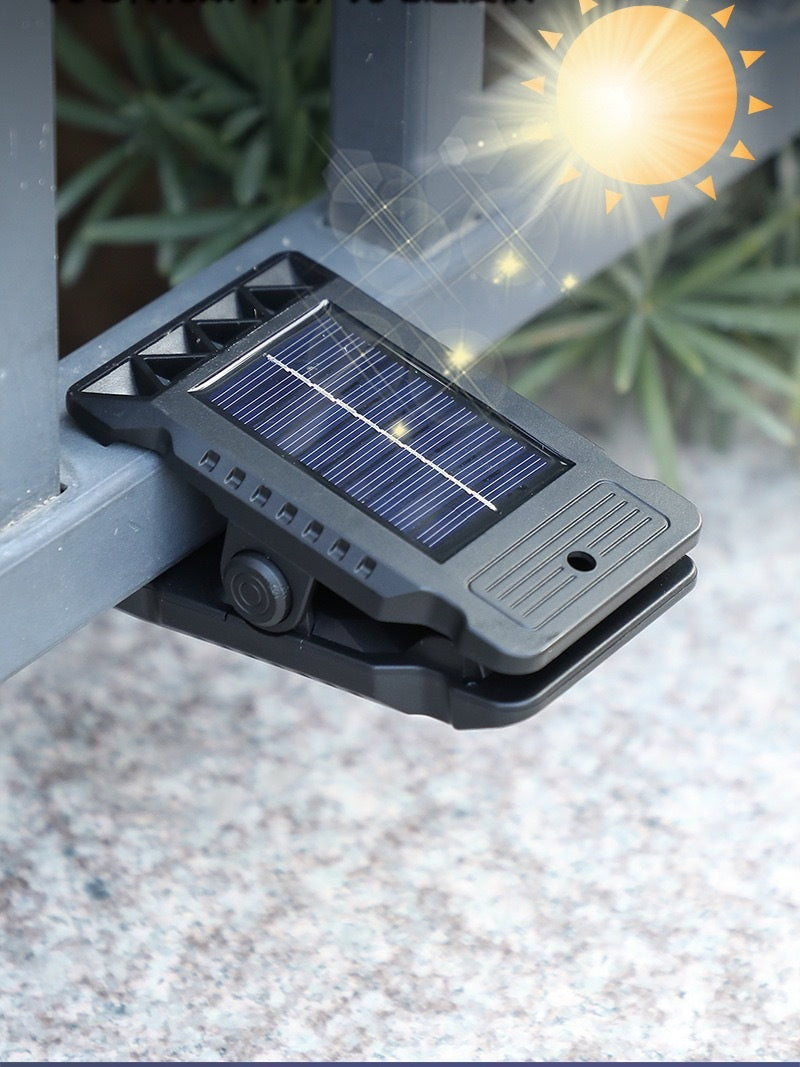 Mini Solar Clip-on Garden Light