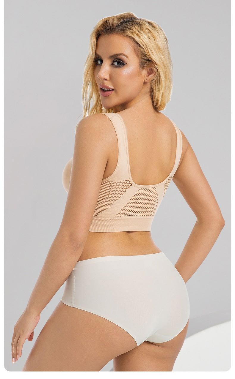 Mesh-lined Breathable Sports Bra