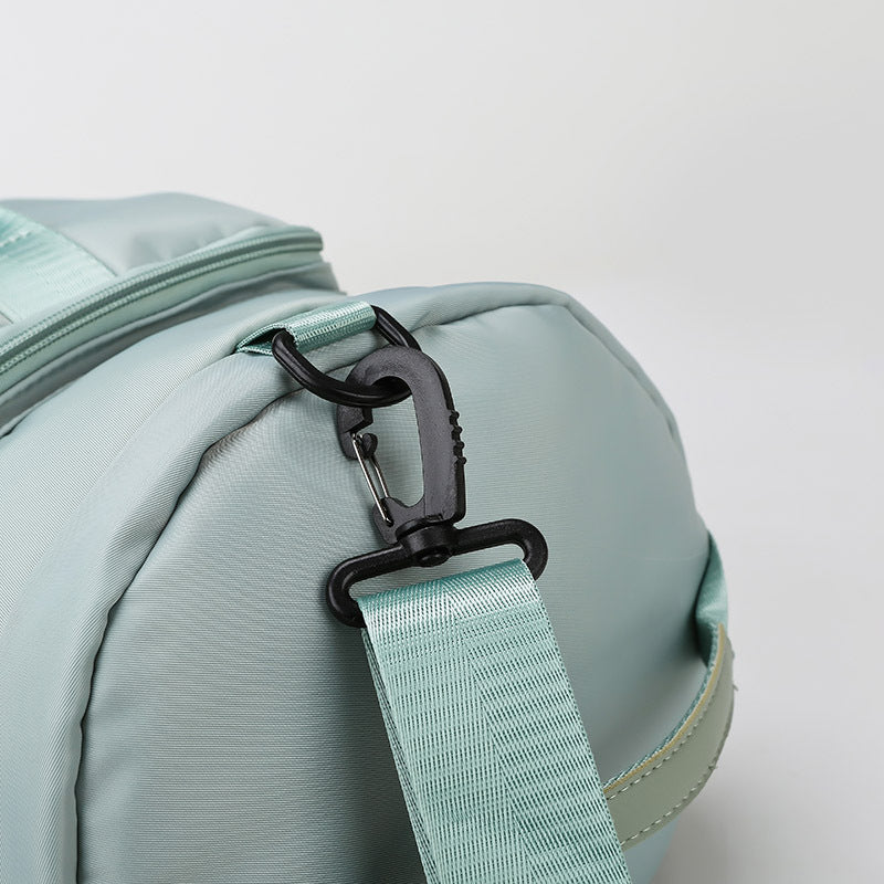 # Large Capacity Wet and Dry Separation Sports and Gym Bag
