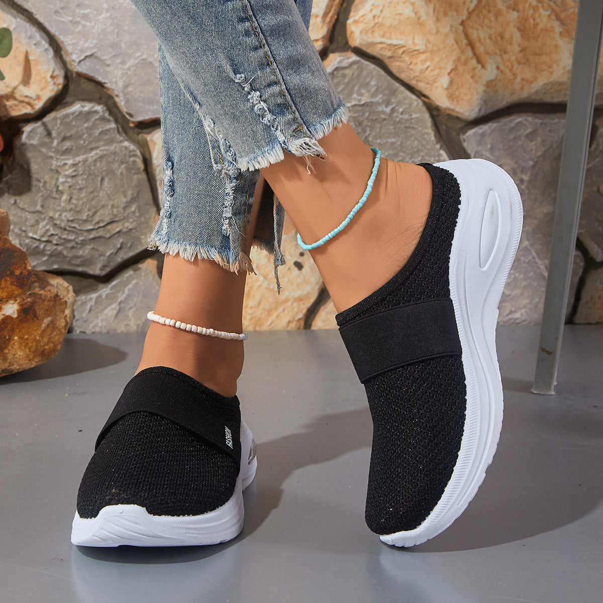 Breathable Mesh Flyknit Women's Shoes, Flat Heel Slip-on Muffins