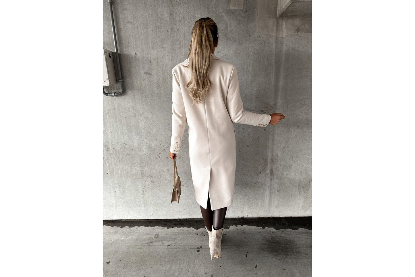 Simple Long-Sleeved Double-Breasted Woolen Jacket