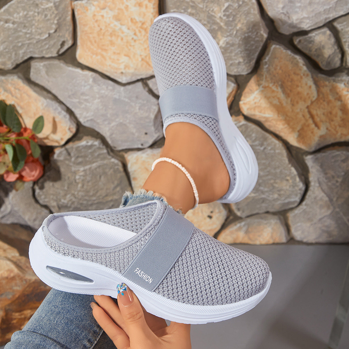 Breathable Mesh Flyknit Women's Shoes, Flat Heel Slip-on Muffins