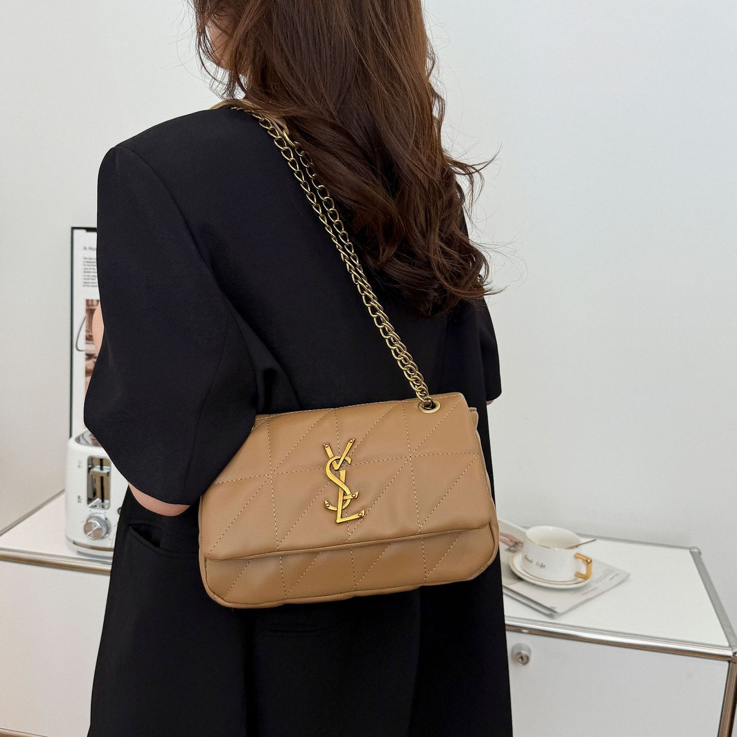 # Quilted Chain Shoulder/Crossbody Small Square Bag