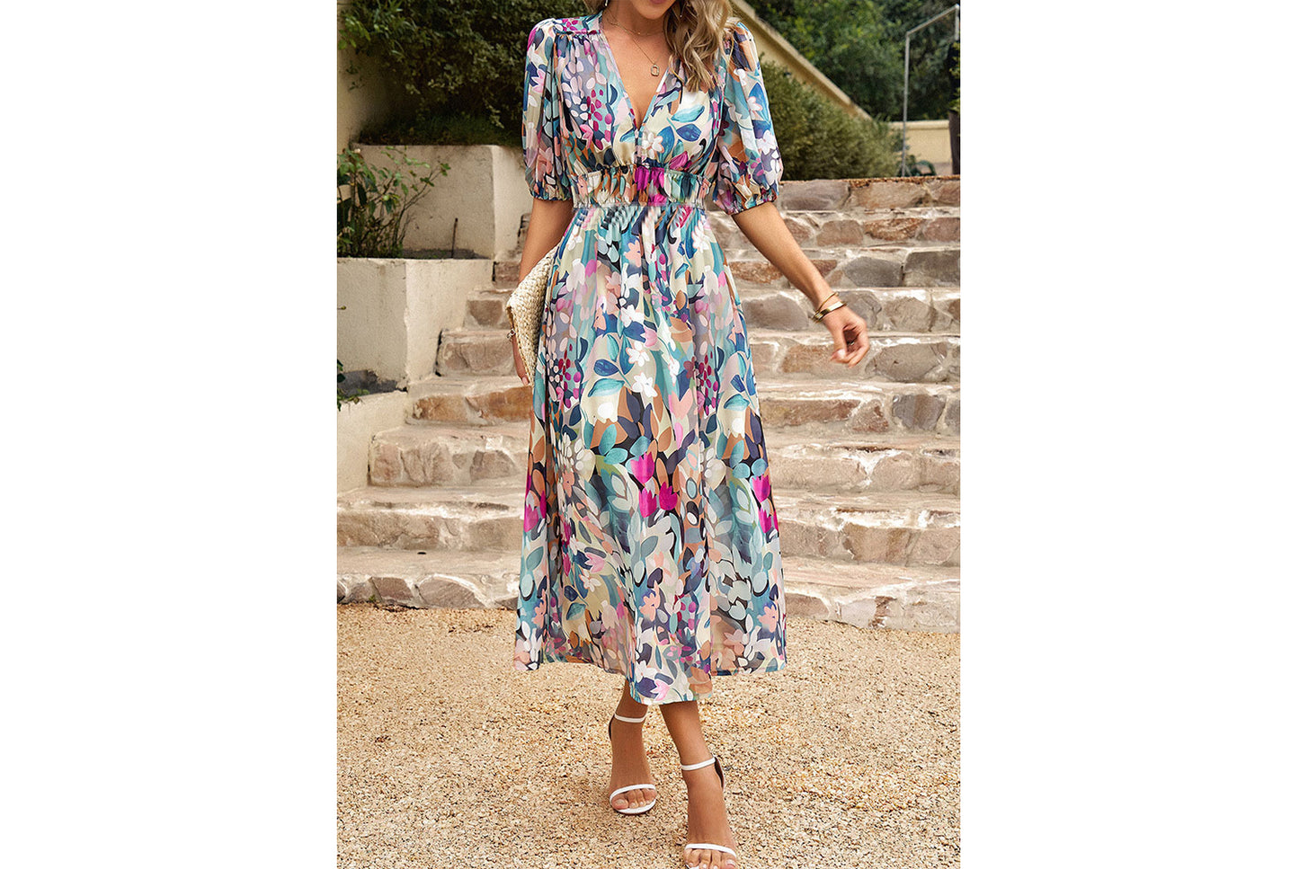 **Elegant Chiffon Printed Dress with a Waist Fit and V-Neck**