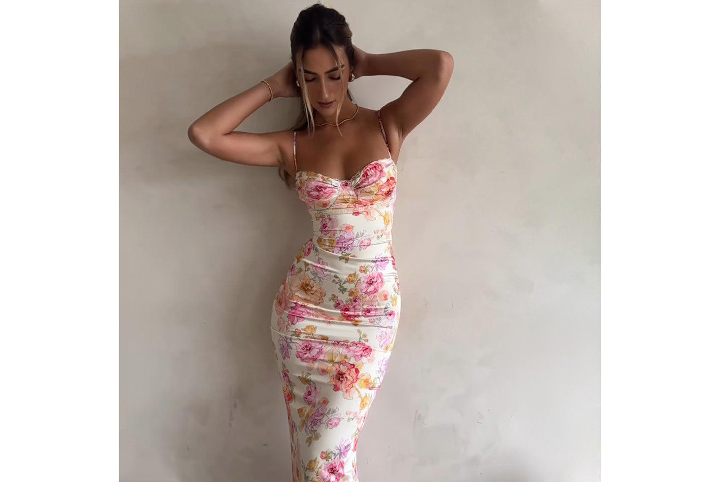 Fashionable Printed Fitted Backless Slip Dress