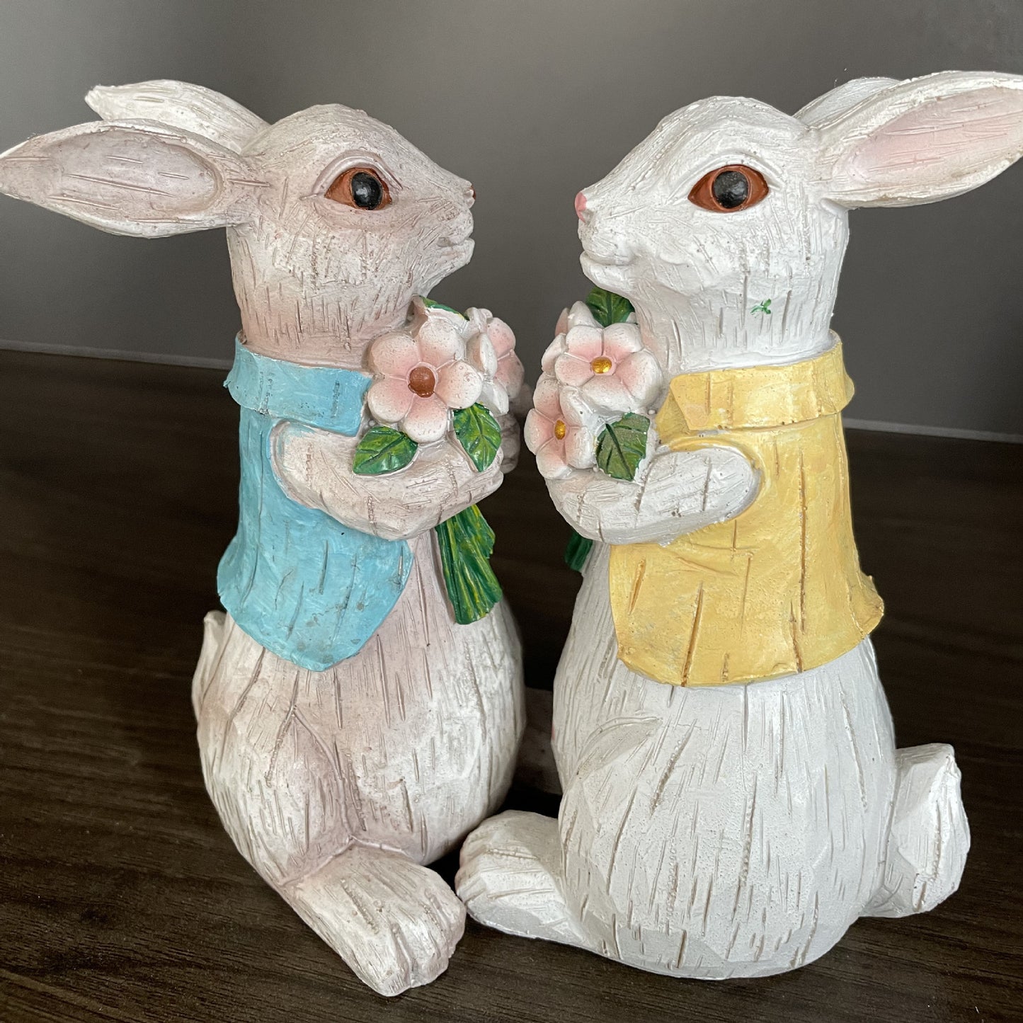 Easter Bunny Resin Decorative Ornament