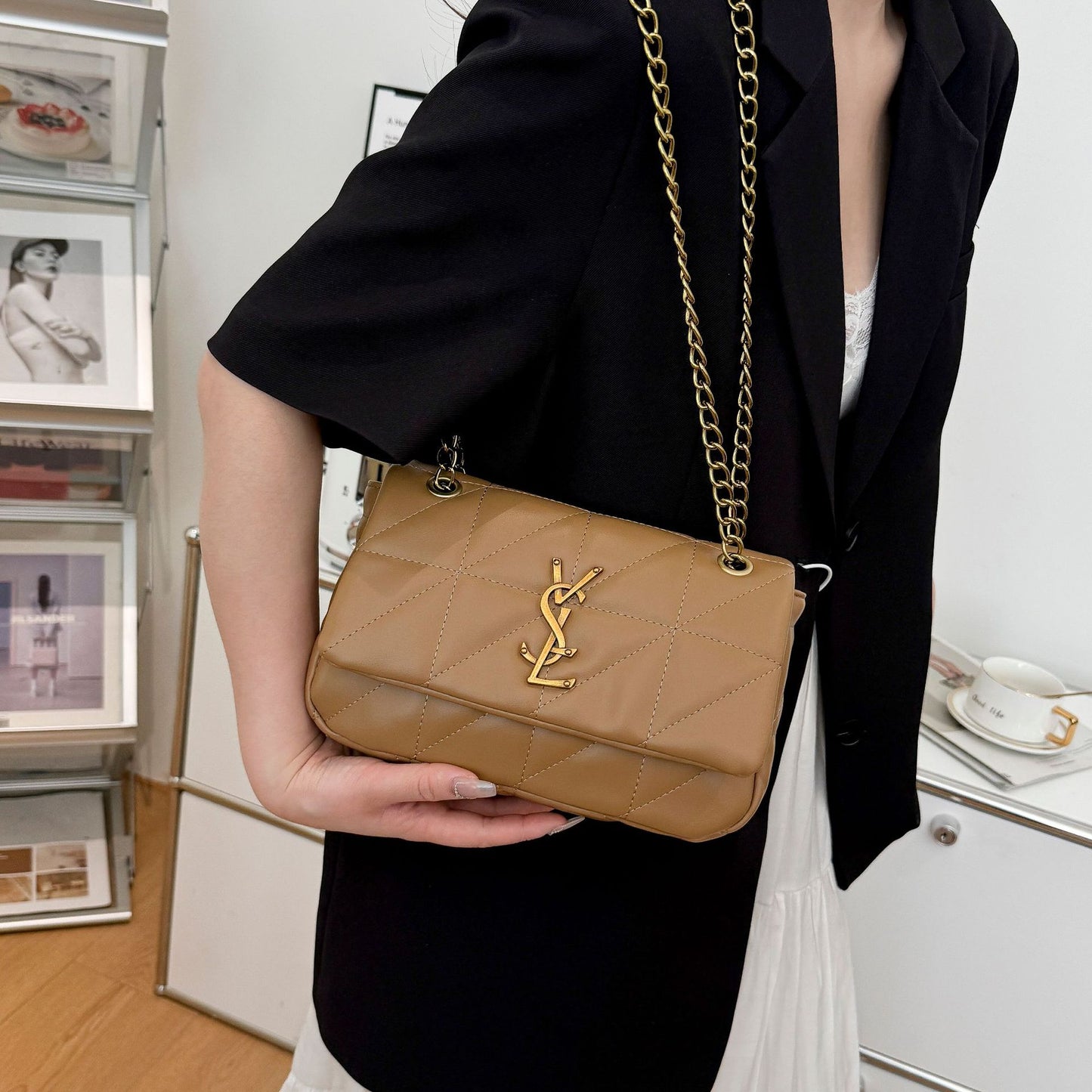 # Quilted Chain Shoulder/Crossbody Small Square Bag