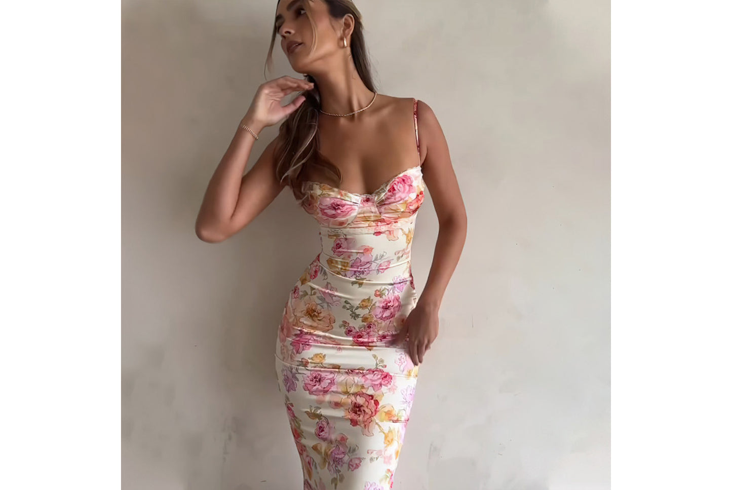 Fashionable Printed Fitted Backless Slip Dress