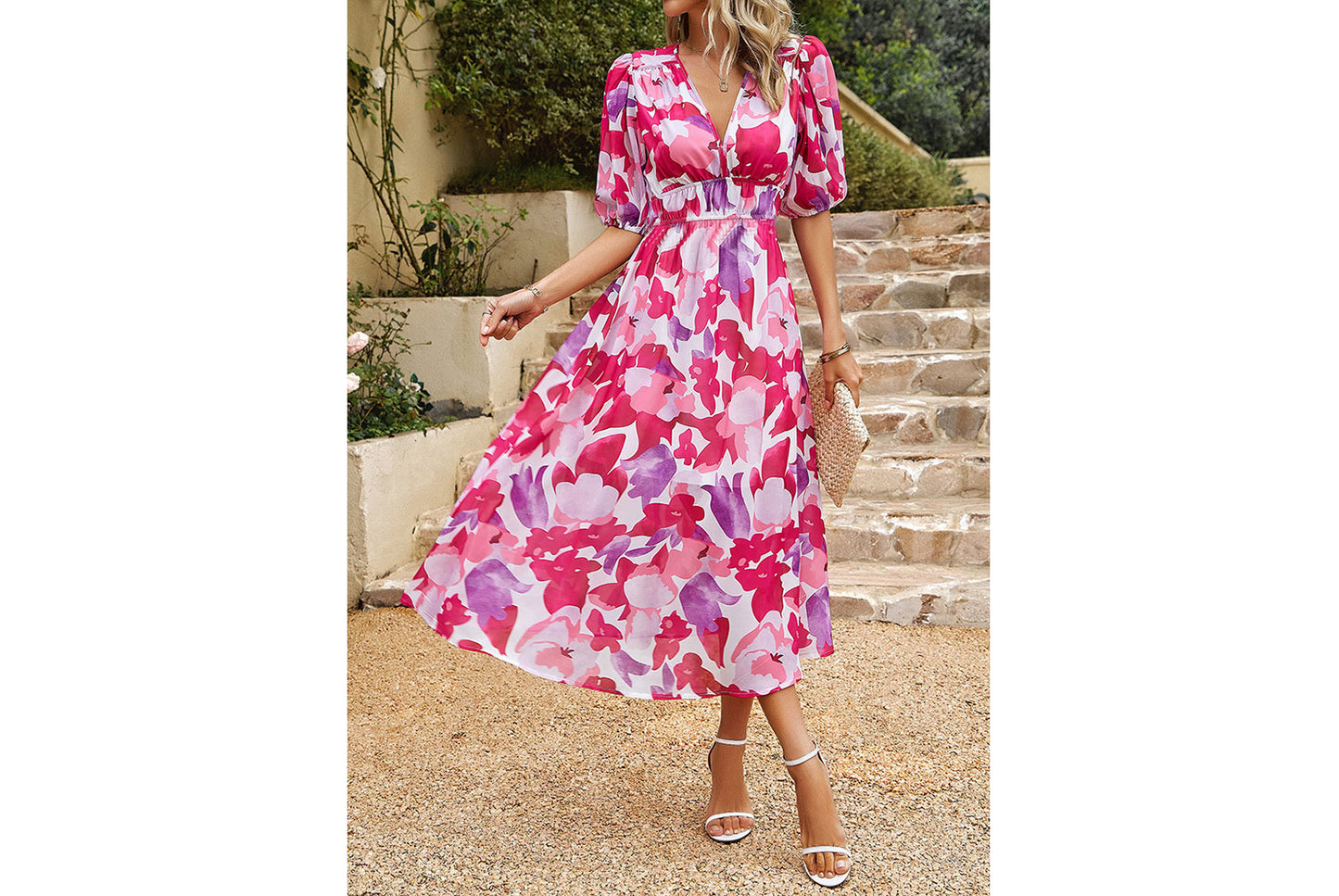 **Elegant Chiffon Printed Dress with a Waist Fit and V-Neck**