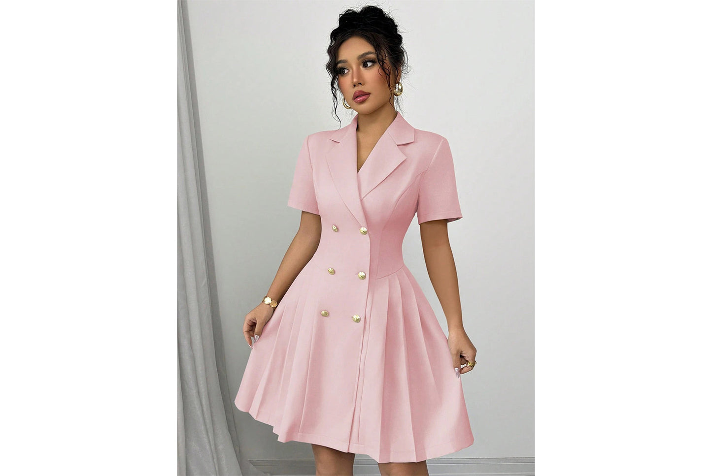**Stylish Solid Color Short-Sleeved Double-Breasted Dress**