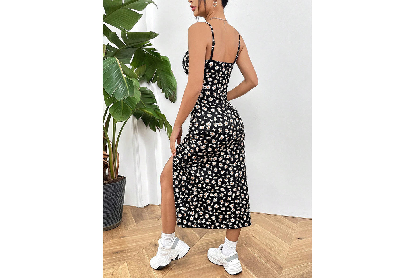 **High-Slit Daisy Print Dress**
