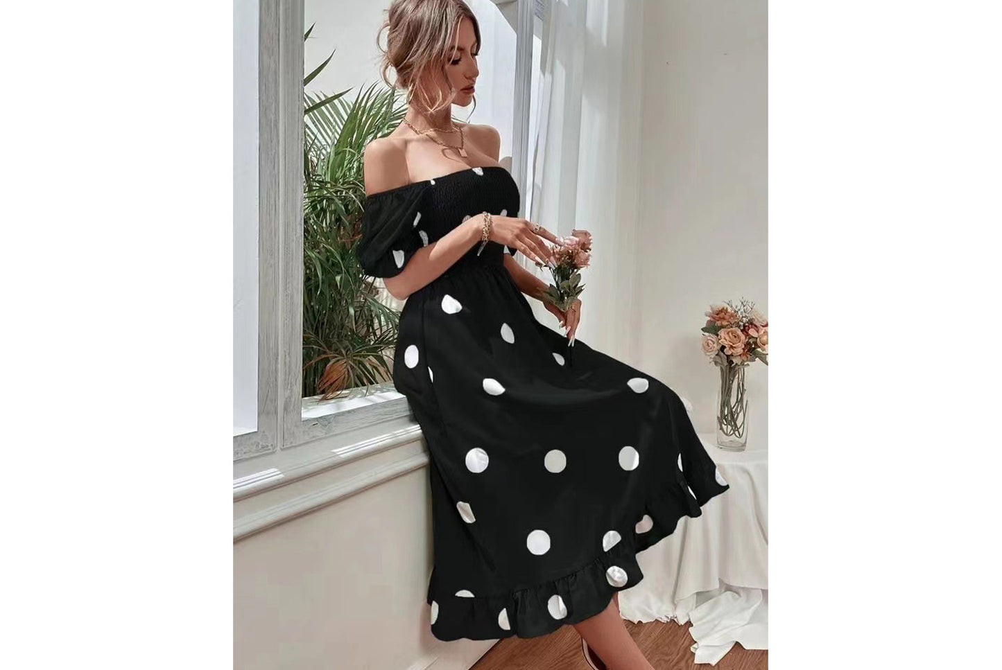 **Ruffled Fitted Short-Sleeve Dress**