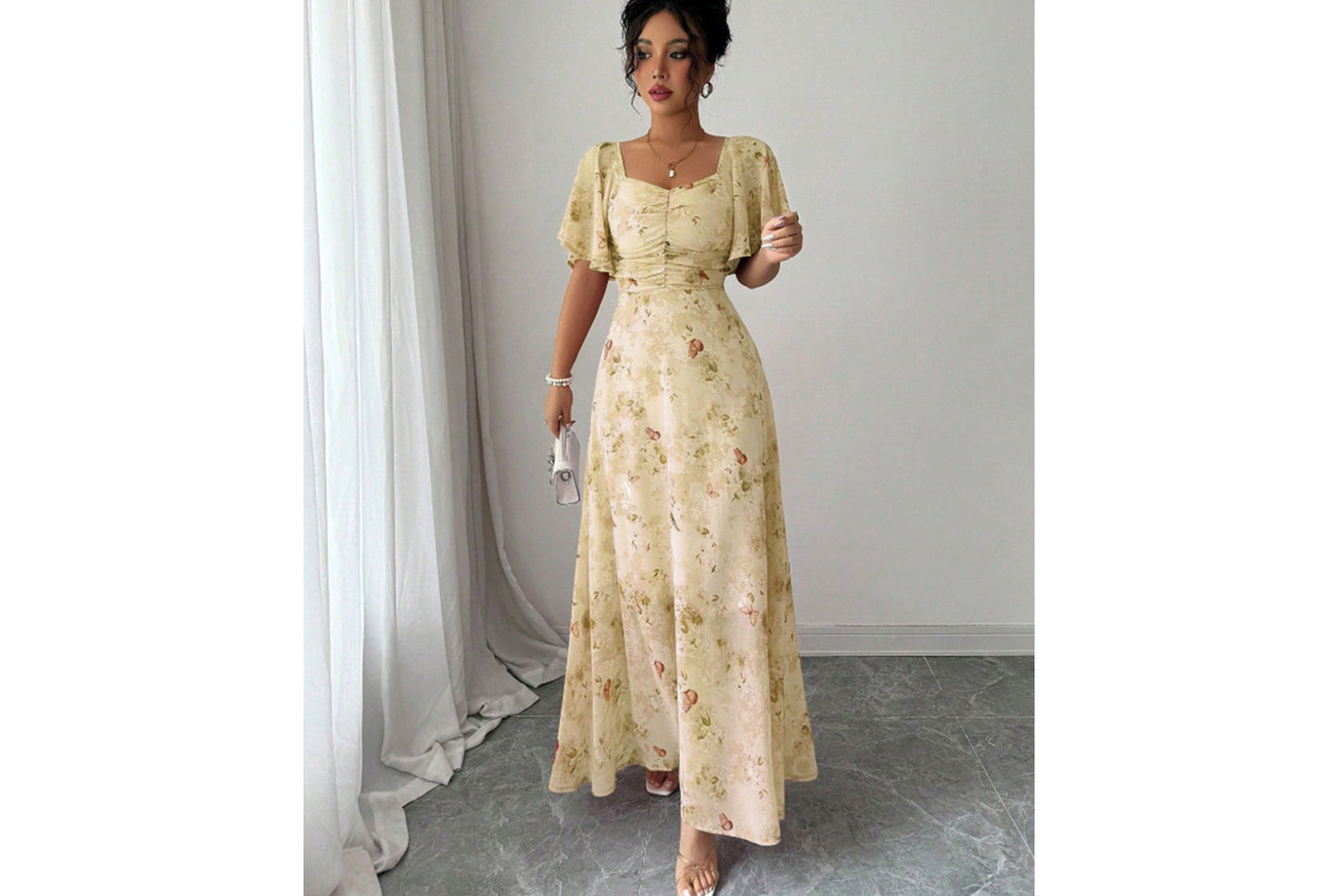 **Fashionable Square Neck Short-Sleeved Printed Chiffon Dress**