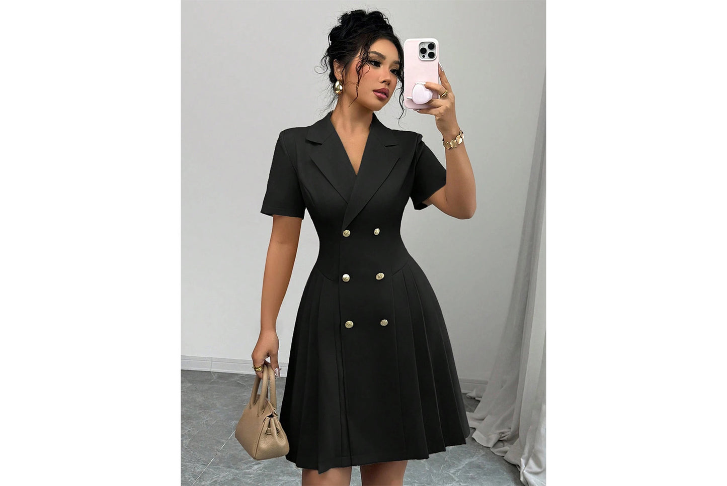 **Stylish Solid Color Short-Sleeved Double-Breasted Dress**