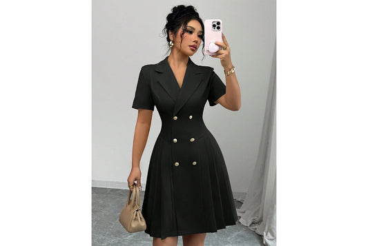 **Stylish Solid Color Short-Sleeved Double-Breasted Dress**