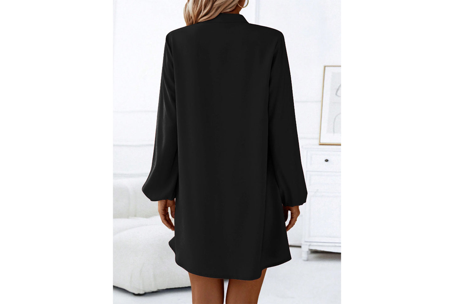 **Spring/Summer Long-Sleeved V-Neck Single-Breasted Loose-Fit Dress**