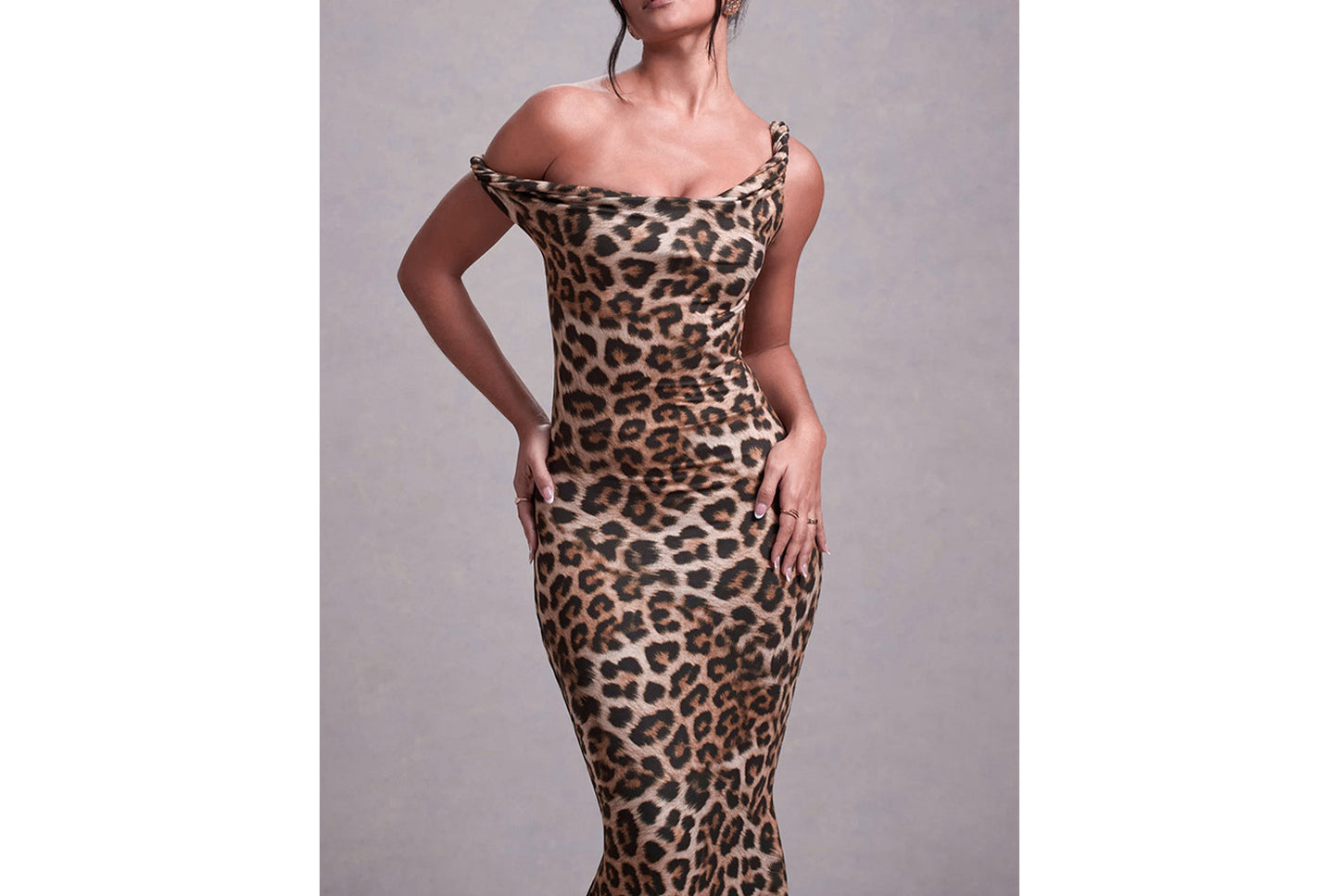 **Sexy Leopard Print Halter Backless Dress**