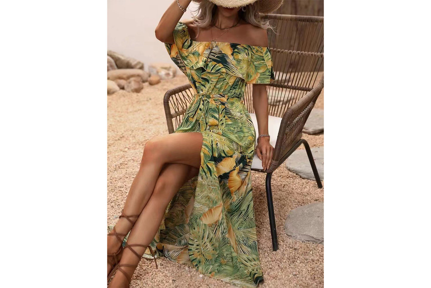 **Women's Ruffled Tie-Waist Dress**