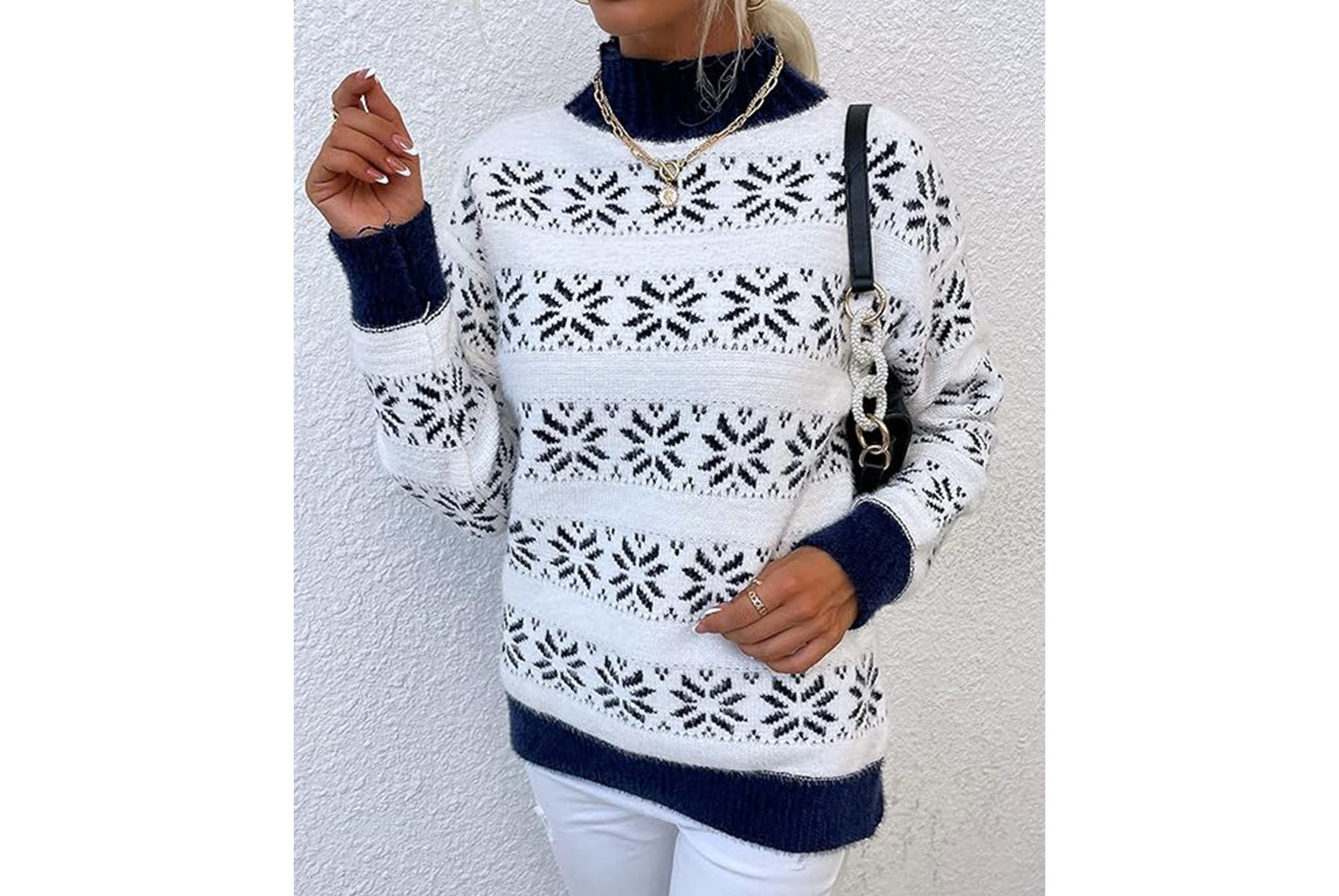 **Snowflake Pattern Half-Turtleneck Sweater Top**