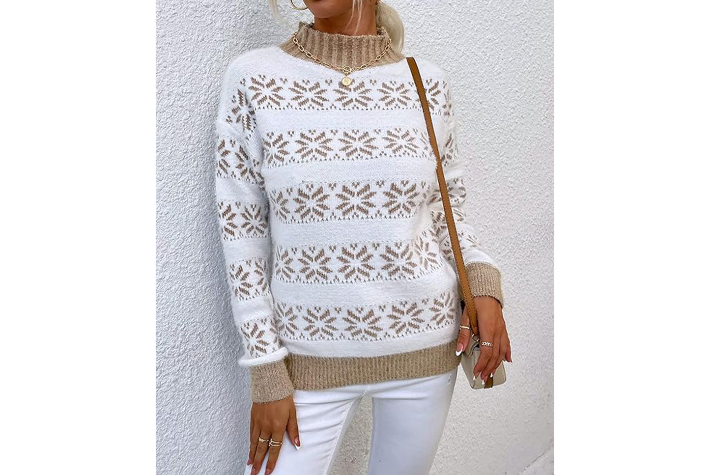 **Snowflake Pattern Half-Turtleneck Sweater Top**