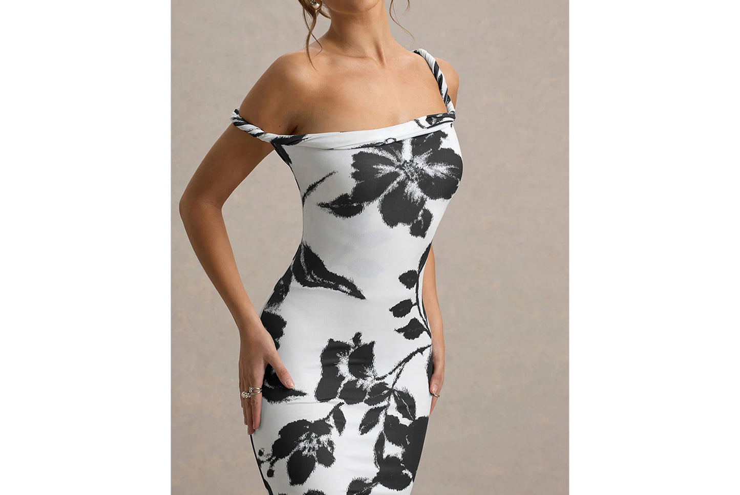 **Sexy Leopard Print Halter Backless Dress**