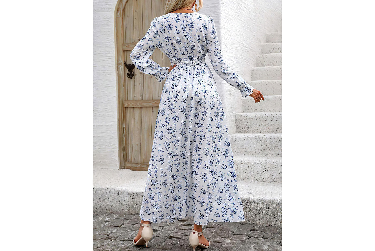 **Printed Maxi V-Neck Long-Sleeved Swing Dress**