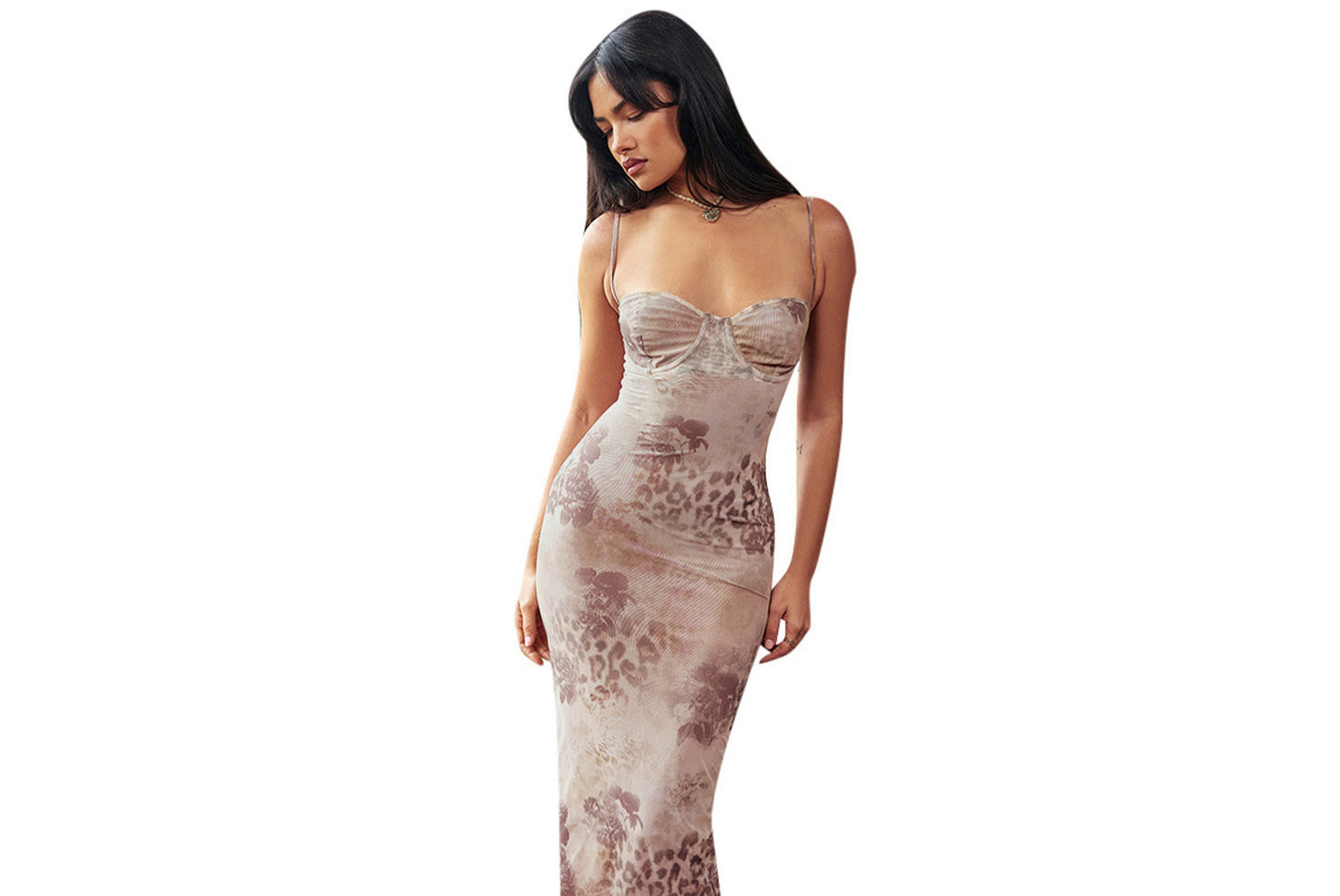 **Floral Print Maxi Dress with a Slim Fit and Waist**