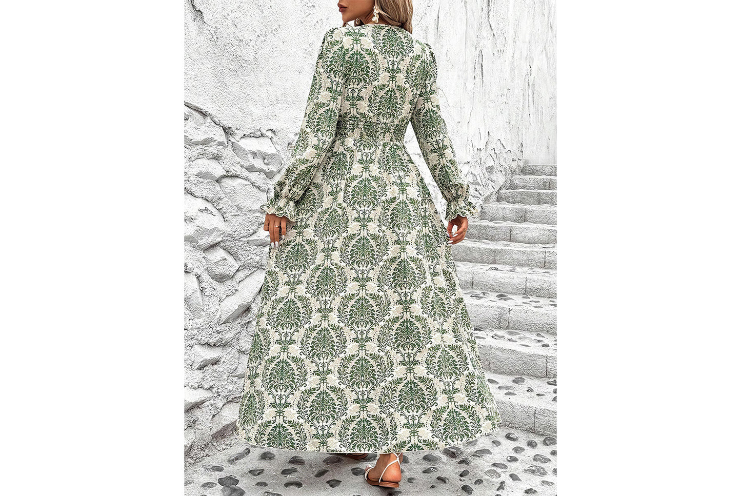**Printed Maxi V-Neck Long-Sleeved Swing Dress**