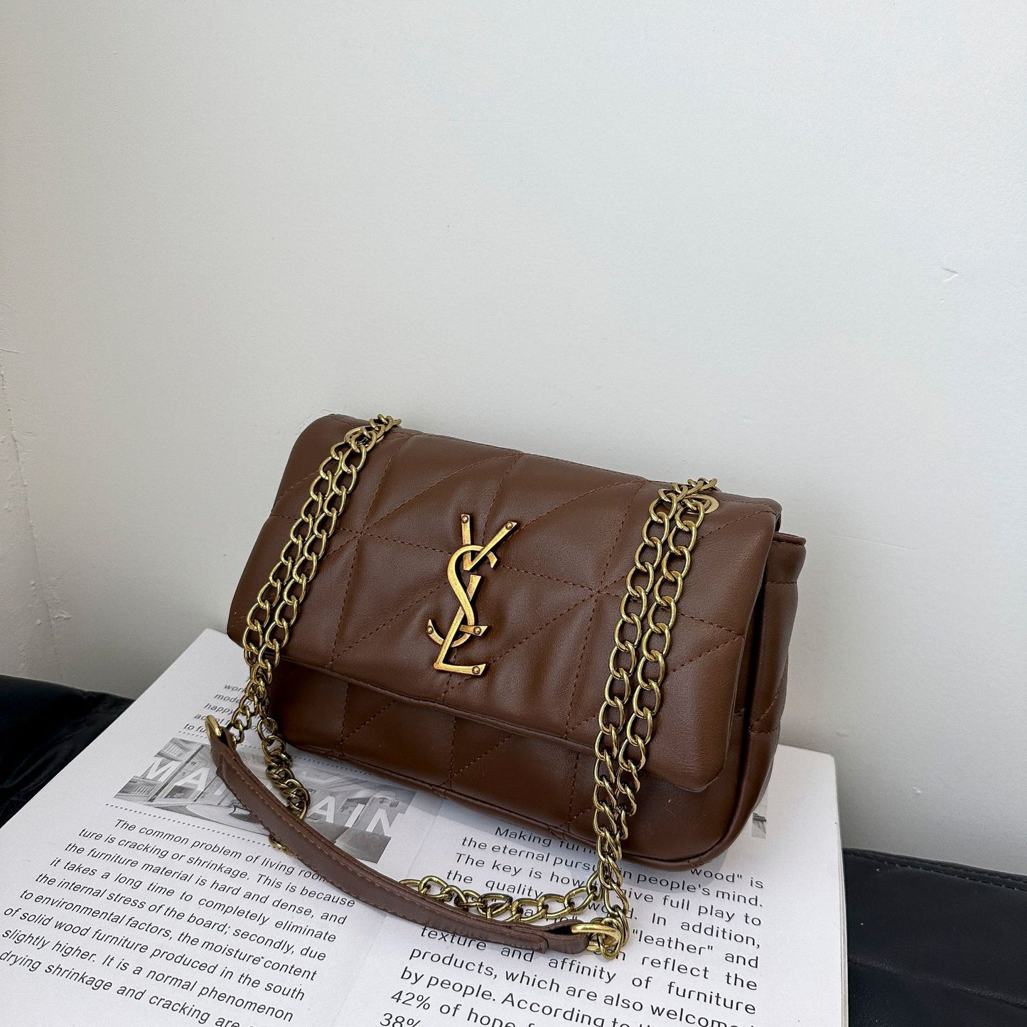 # Quilted Chain Shoulder/Crossbody Small Square Bag